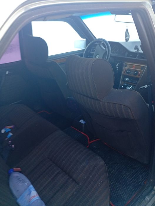 Продам мерседес 124