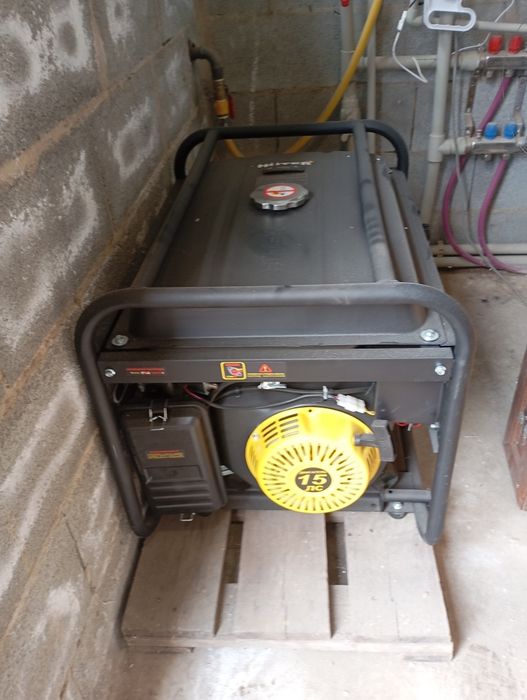 Генератор абсолютно новый