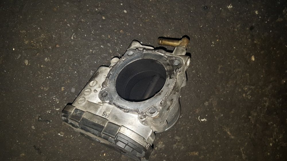 Clapeta acceleratie vw golf 4 bora Lupo 1.4 1.6fsi cod motor BAD 81KW