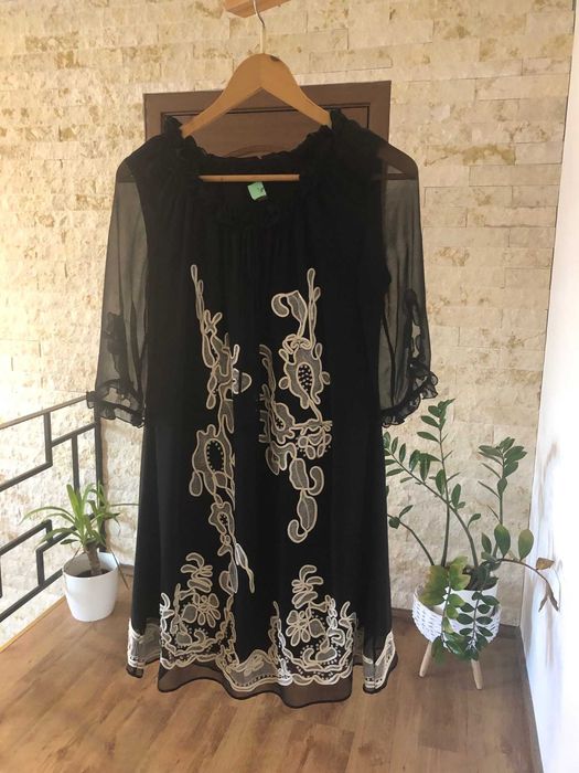 AX Paris, rochie ocazie/cocteil superba