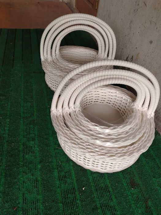 Gul savatlar meva savatlar bor