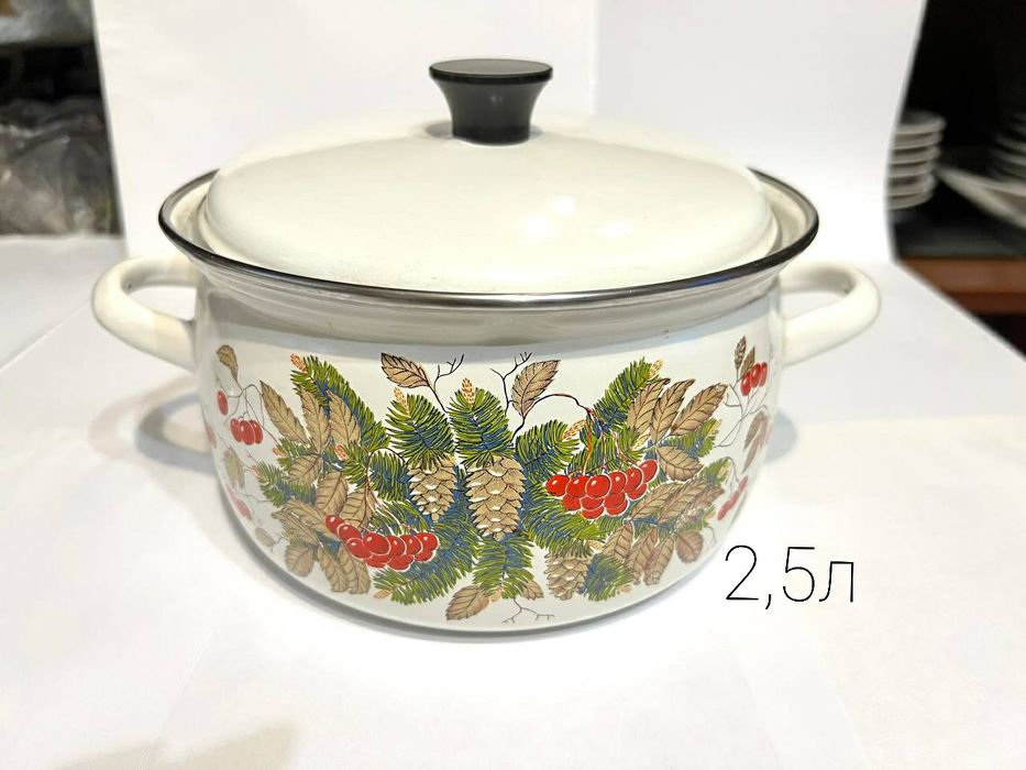 Кастрюли эмалированные СССР