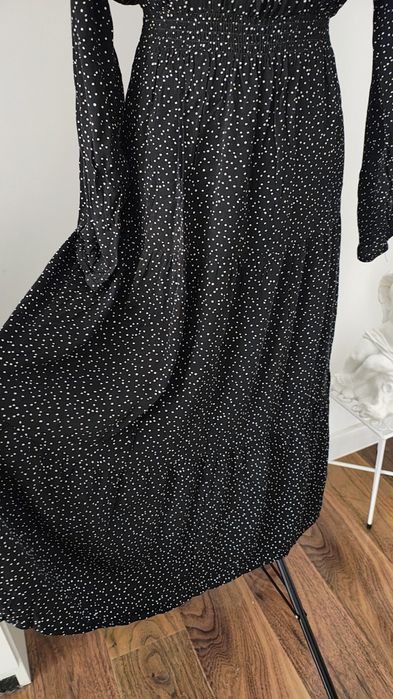 Rochie cu volane