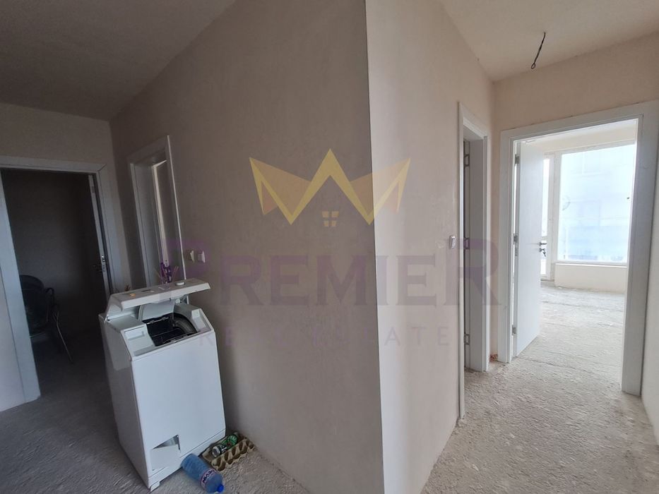 Продава се Тристаен апартамент в Поморие - 117 кв.м за 937 €/кв.м - Снимка #12