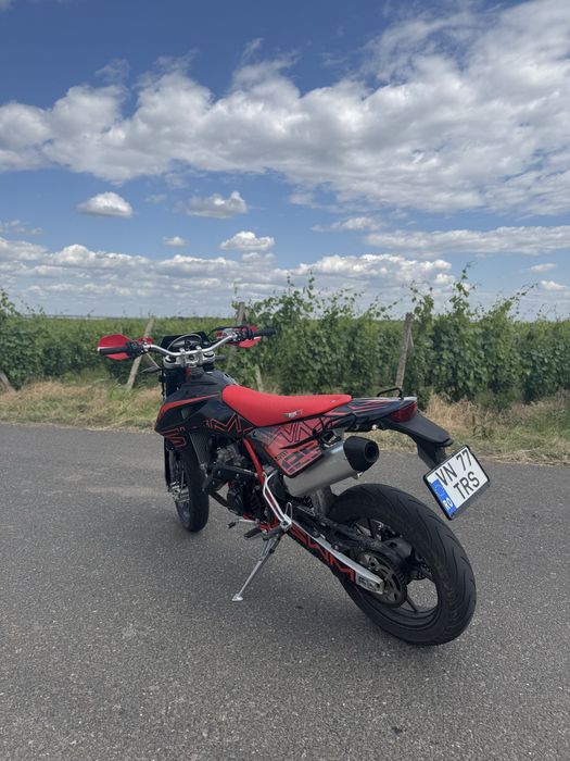 SWM SM125 2025 {nu-supermoto,cross,yamaha,husqvarna]