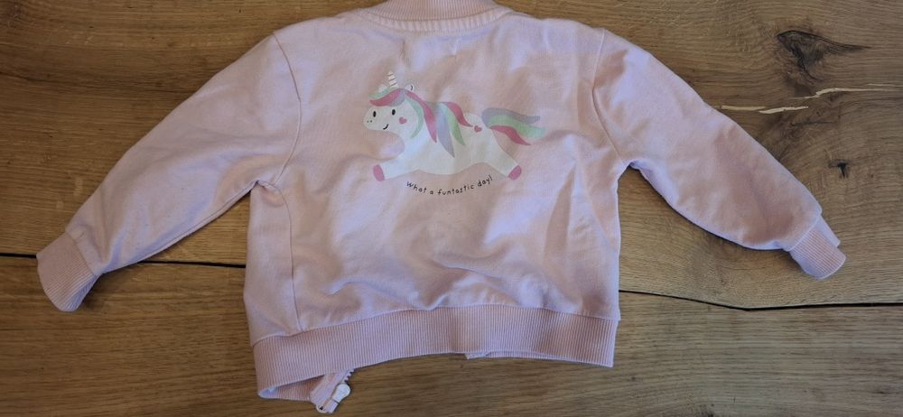 Дрешки за момиче 68р