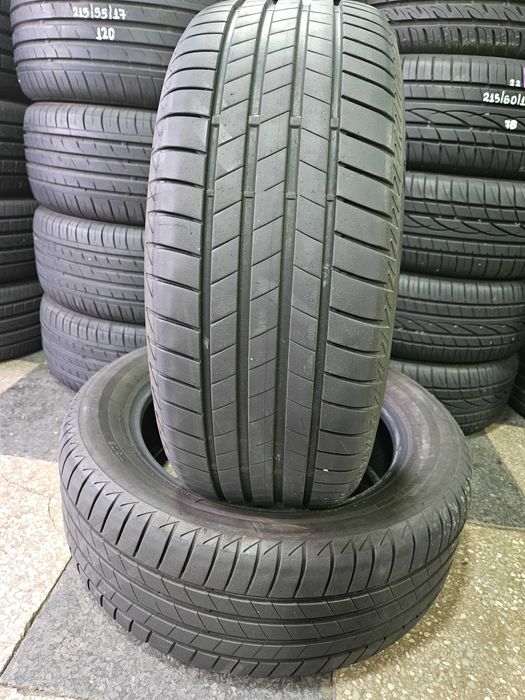 2бр 225/55/17 BRIDGESTONE 6,5мм грайфер дот:22г Предлагаме монтаж--