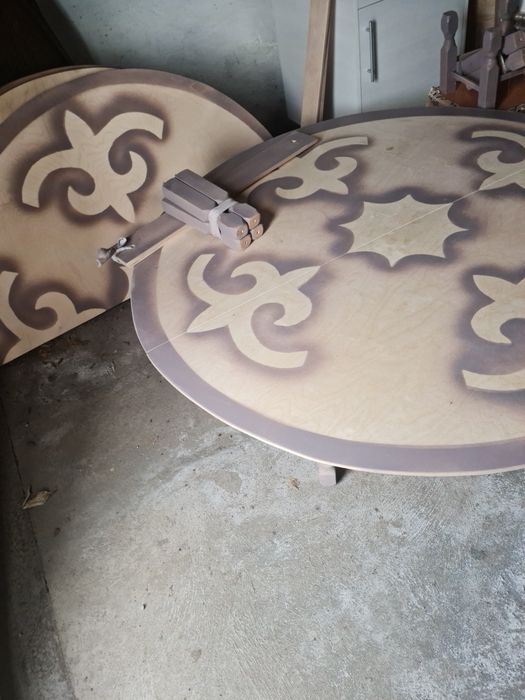 Стол национальный