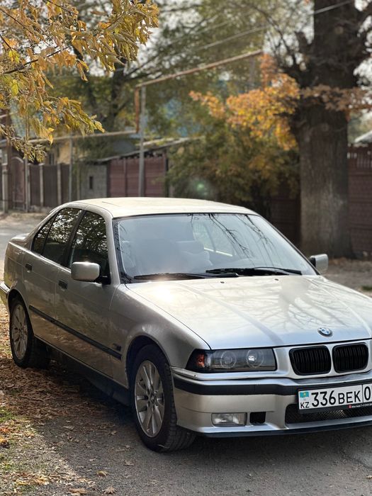 Продам Бмв 3 серии
