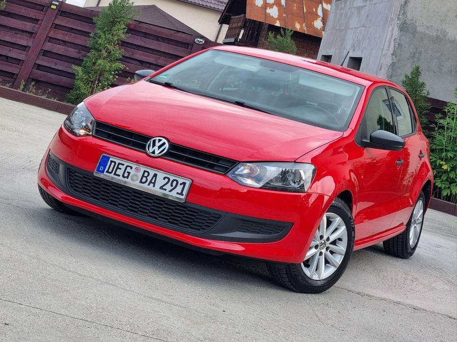 VOLKSWAGEN Polo 2011 — imagine 2