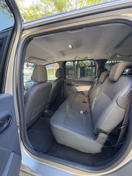Vand dacia lodgy 1.5 dci 7 locuri