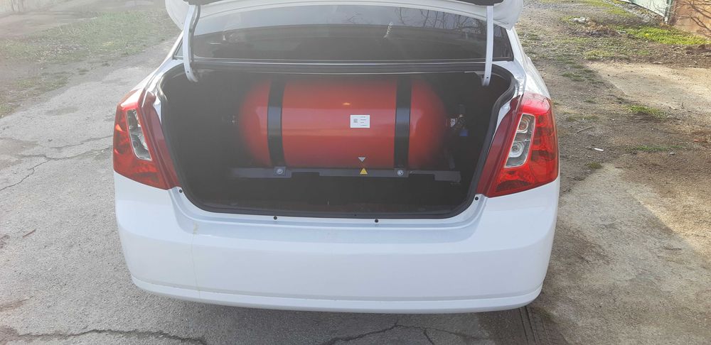 Янги ок ранг Lacetti Style plus CNG 2023 йил. Заводской газ-метан.