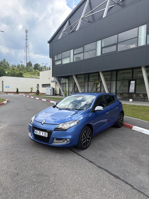 RENAULT Megane 2013