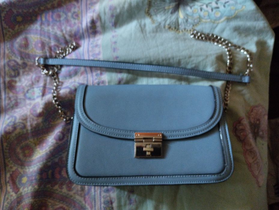 Продаем сумочку новый для красоток