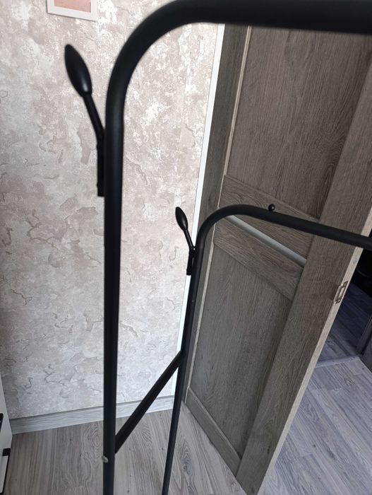 Вешалка напольная