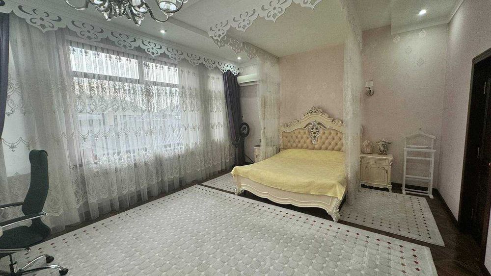 Продается эксклюзивный дом! Элитная махалля РАКАТ.  Бассейн, сауна.