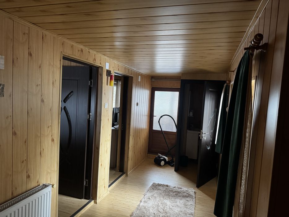 Vanzare casa traisteni valea doftanei