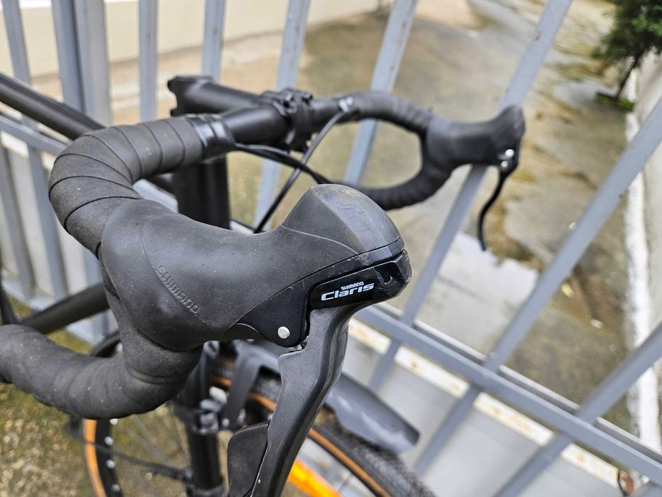 Шосеен/GRAVEL алуминиев велосипед 28 цола FIXIE-шест месеца гаранция