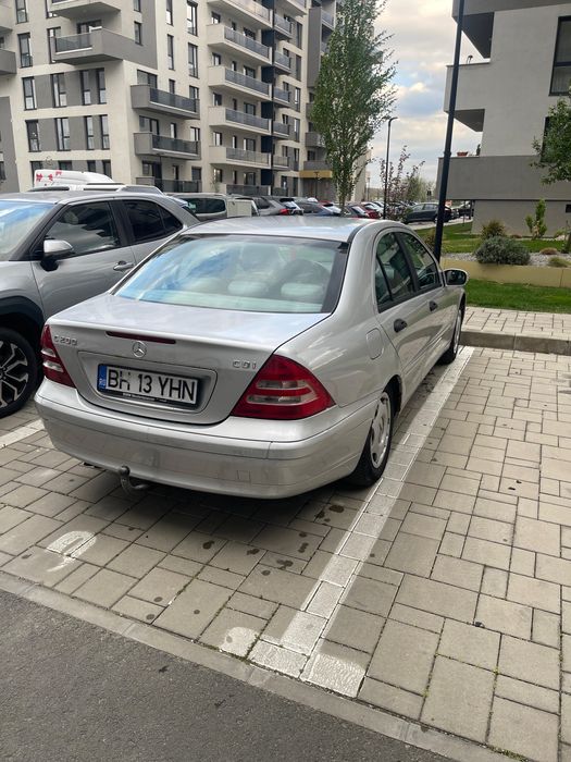 MERCEDES-BENZ C-Class 2002 — imagine 2