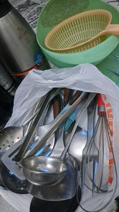 Электрический чайник , термос рабочие