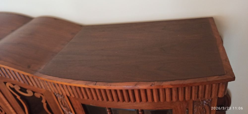 Реставрация на мебели и дърворезба