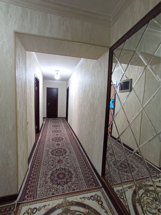 Сергели районда Спутник 16а да 3 хонали уй сотилади.