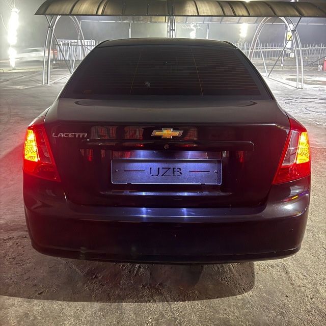 Gentra sotiladi 2021 qora