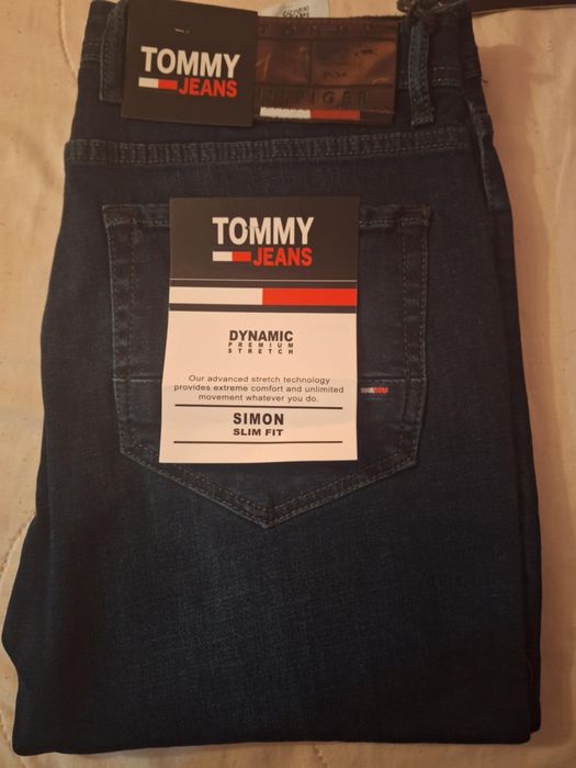 Продават се дънки мъжки на Tommy und Boos