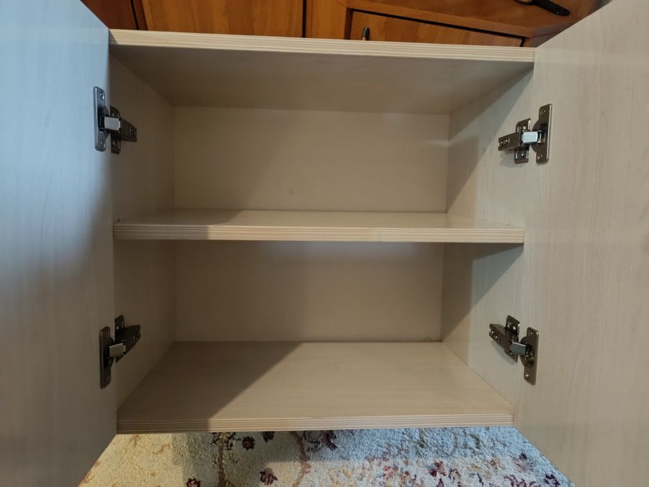 Тумба белая  продаётся