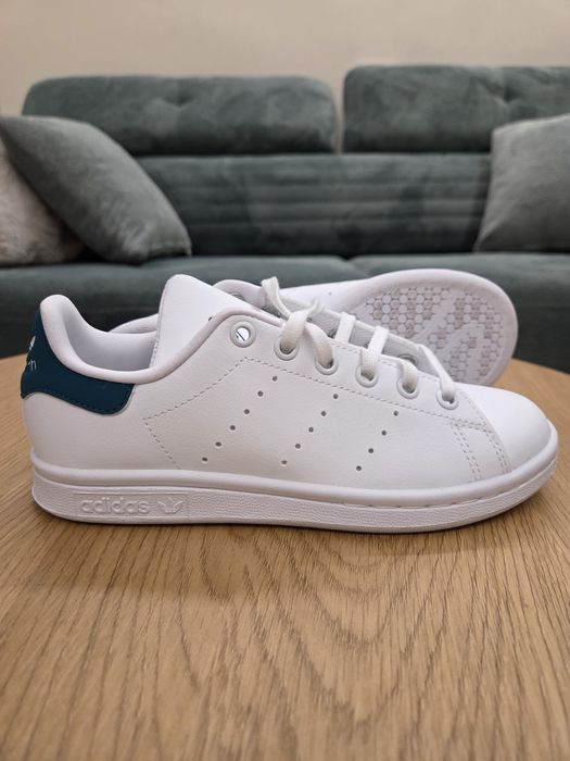 Дестски маратони  Adidas & Stan Smith