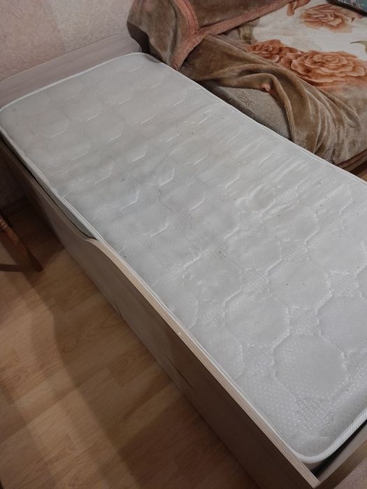 Продам детскую кровать