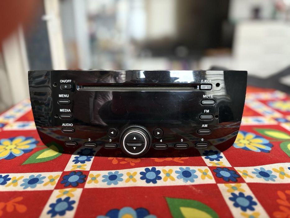 Радио CD за Fiat Punto