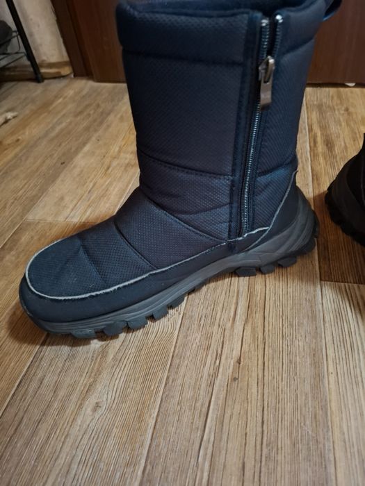 Продам дутыши для подростка