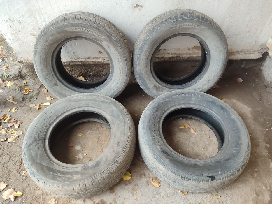 Срочно балон и стол сатылады!