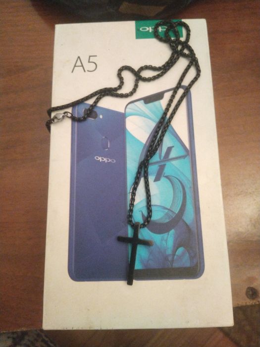 Продам телефон оппо а5