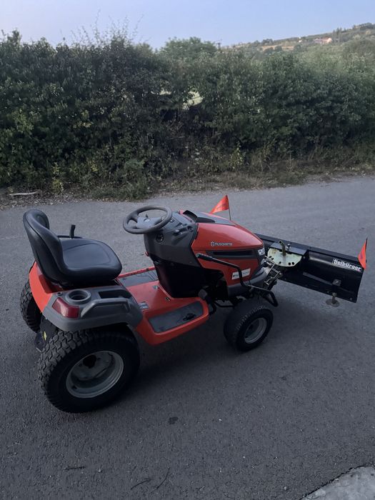 Tractoras gradina deszapezit lama zapada 26 CP