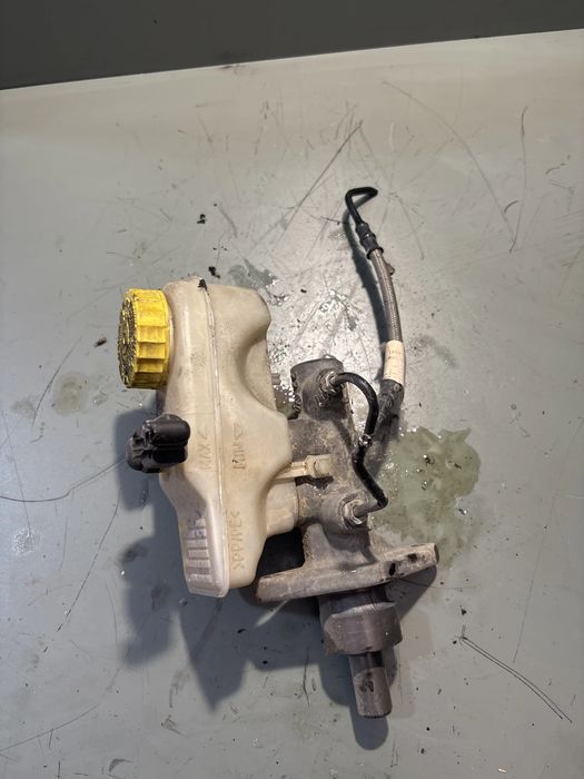Vas lichid frana Volkswagen VW Polo 2000 1.4 MT (60 hp)