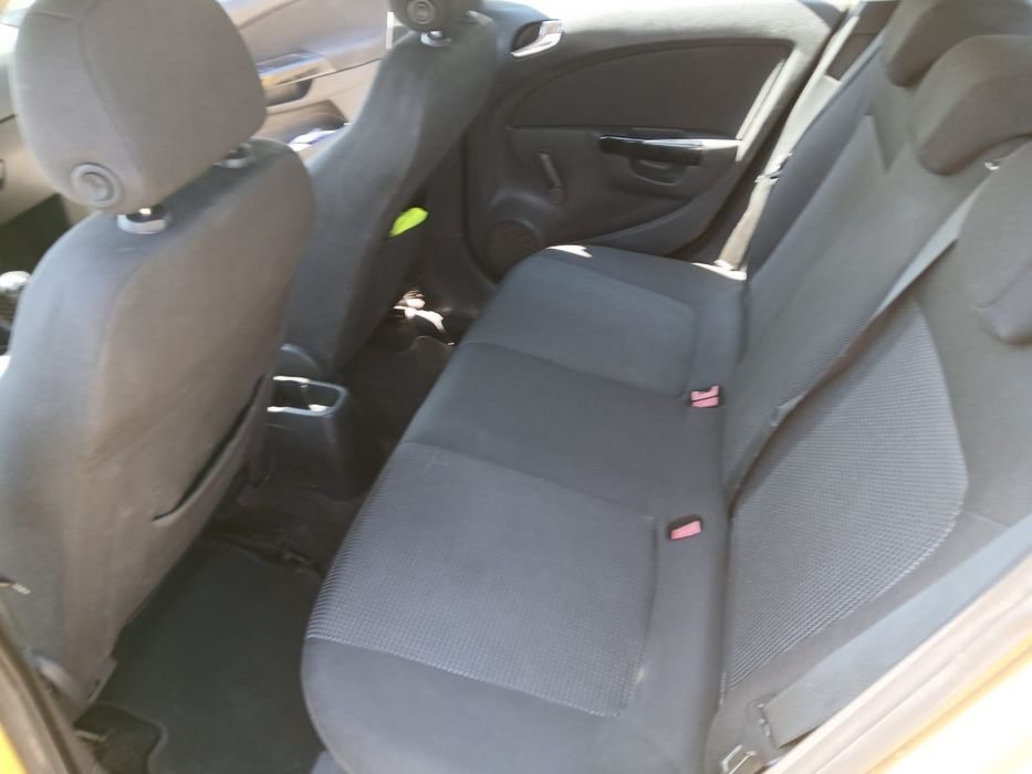 Vând Opel Corsa