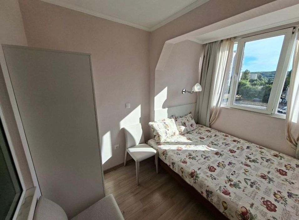 Дава се под наем Двустаен апартамент в София, Люлин 10 - 50 кв.м за 599 € - Снимка #3