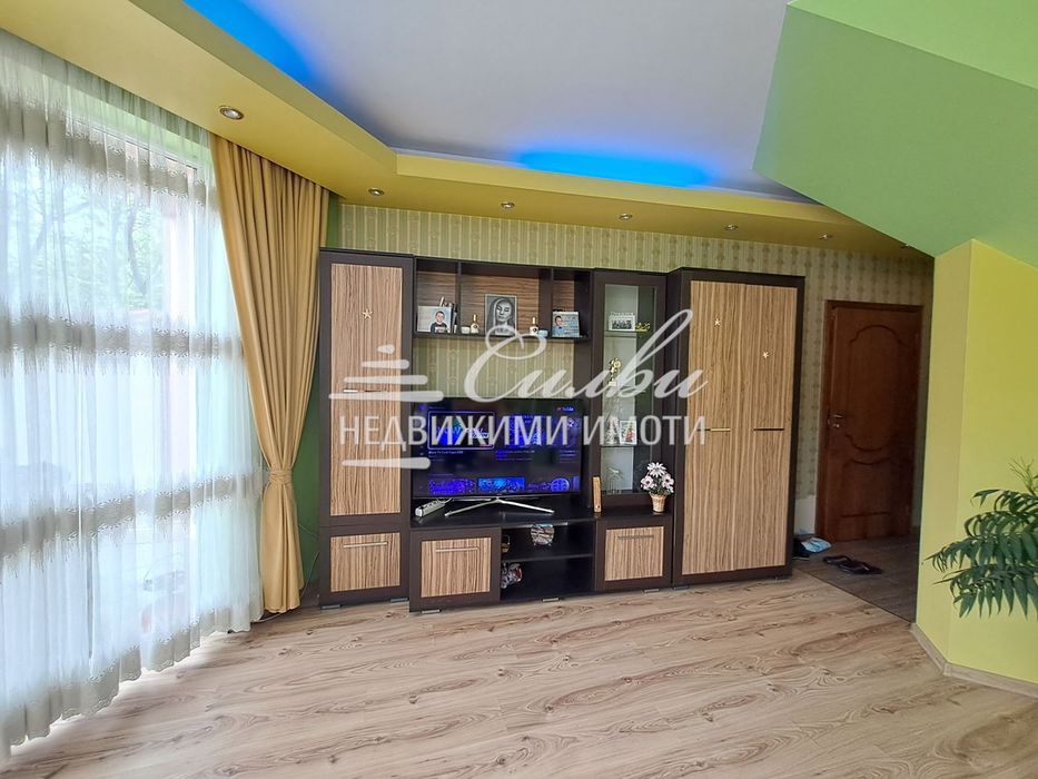 Продава се Къща в Шумен, Гривица - 150 кв.м за 1467 €/кв.м - Снимка #3