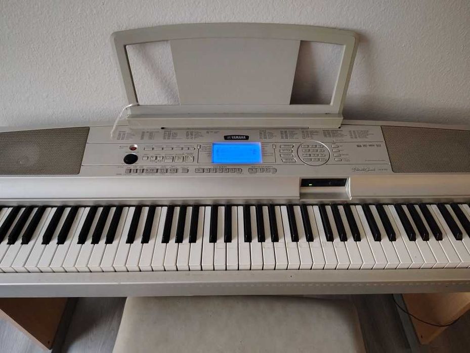 Пиано - Синтезатор Ямаха