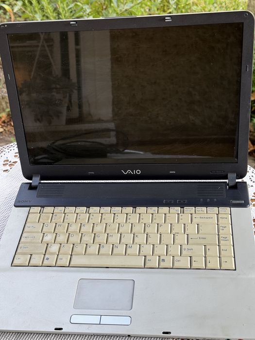 Лаптоп Sony VAIO PCG-7A2L Intel Pentium M 730 1.6GHz