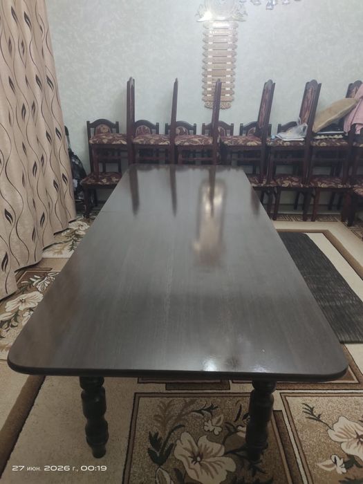 Стол для гостинной. 3+1 м