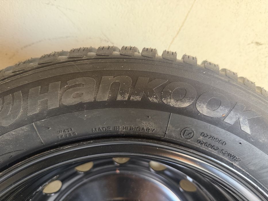 Roată completă iarnă Hankook 185/65 R15 (anvelopă + jantă) – nefolosită