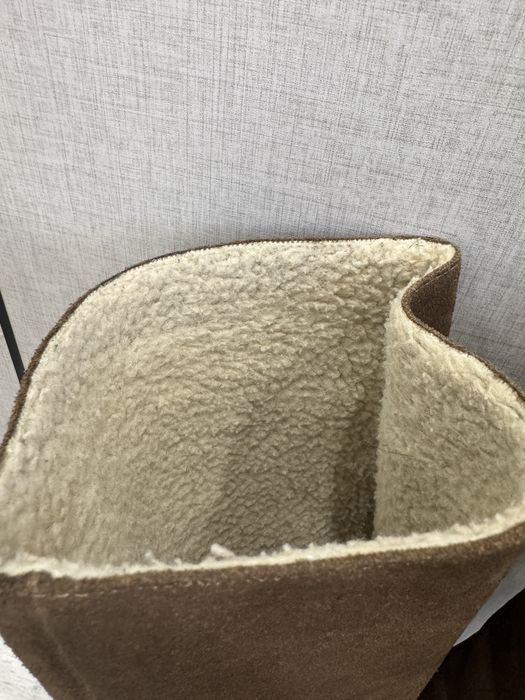 Продам замшевые сапоги