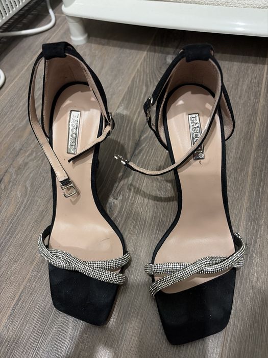 Босоножки basconi 36p