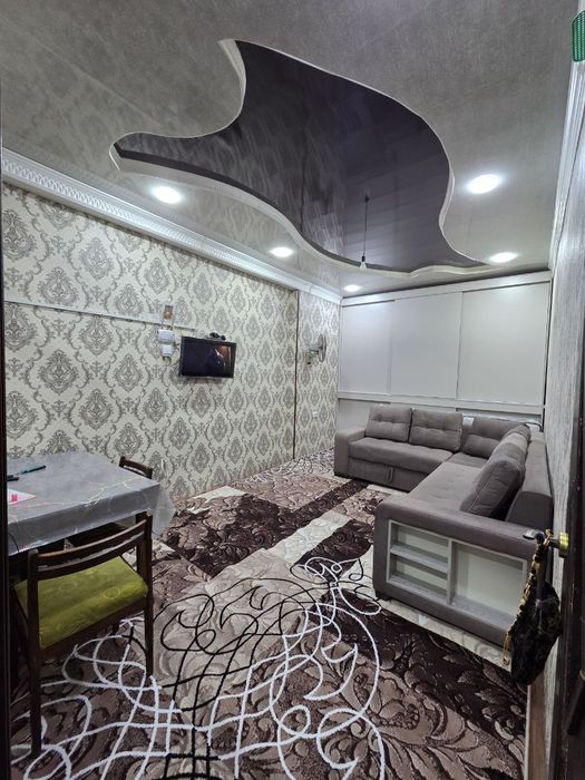 Продаю свою 2/1/9, 52 000 $.  44 кв.м в Яшнобадском районе.