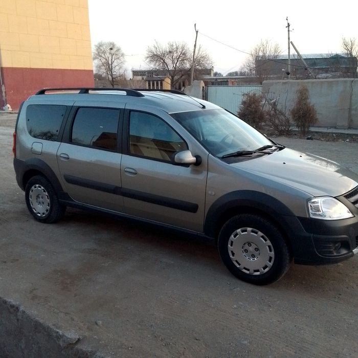 Лада ларгус люкс