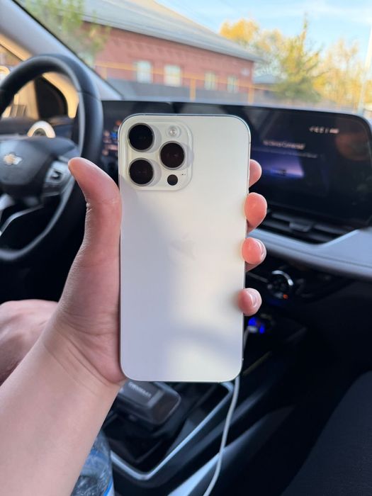 Телефон Айфон 16 про макс