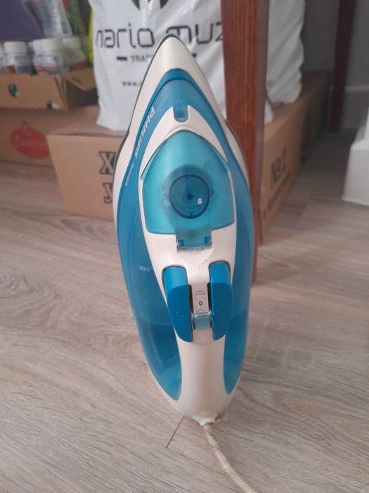 Утюг за 8000 тыс philips